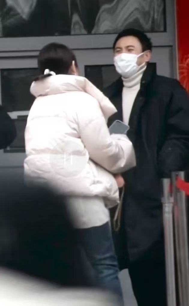 沈腾年底的固定节目 沈腾这哪里是过年，简直是“报复性营业”！《现在就出发3》还在