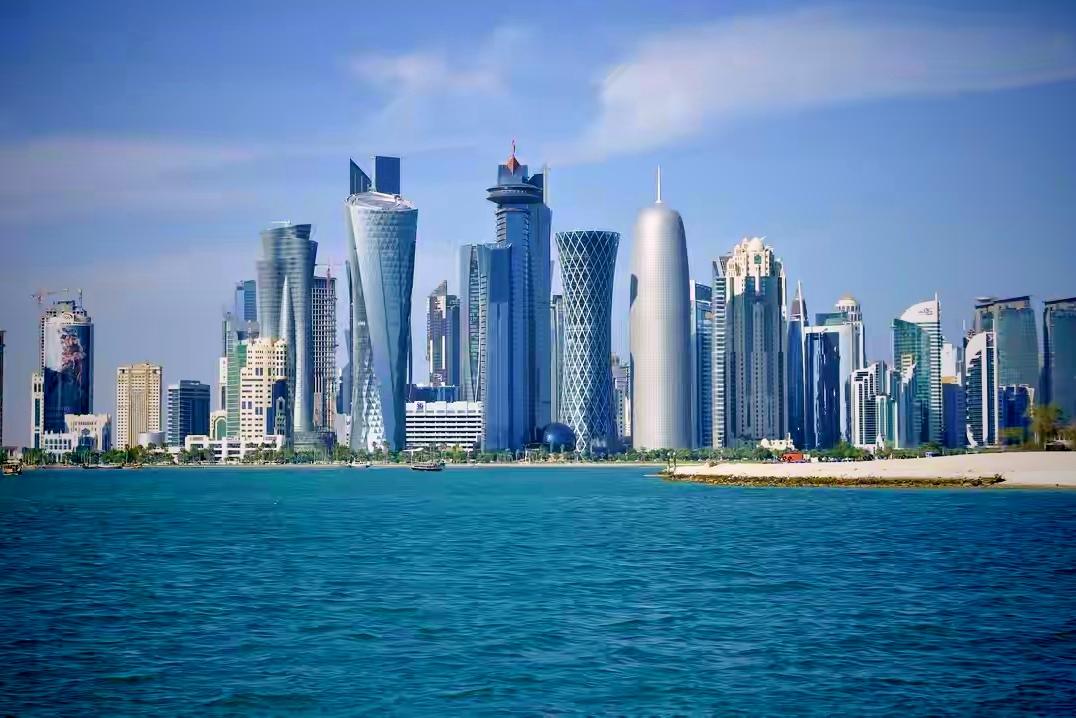 卡塔尔又炸了，这回轮到天然气设施着火

卡塔尔那边火光又起来了。

当地时间19