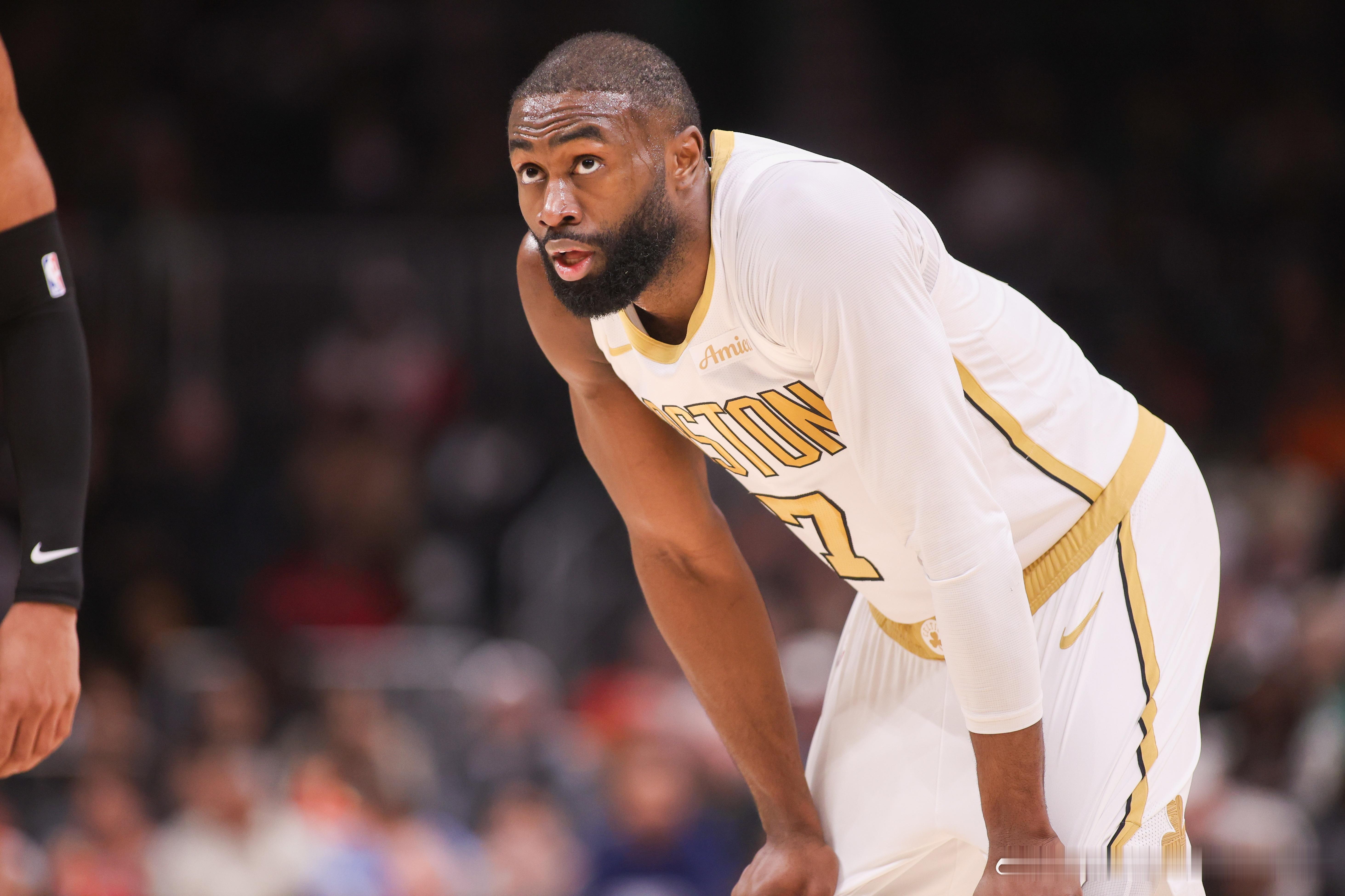 1月24日 NBA常规赛，凯尔特人双加时130-126力克篮网。此役凯尔特人球星