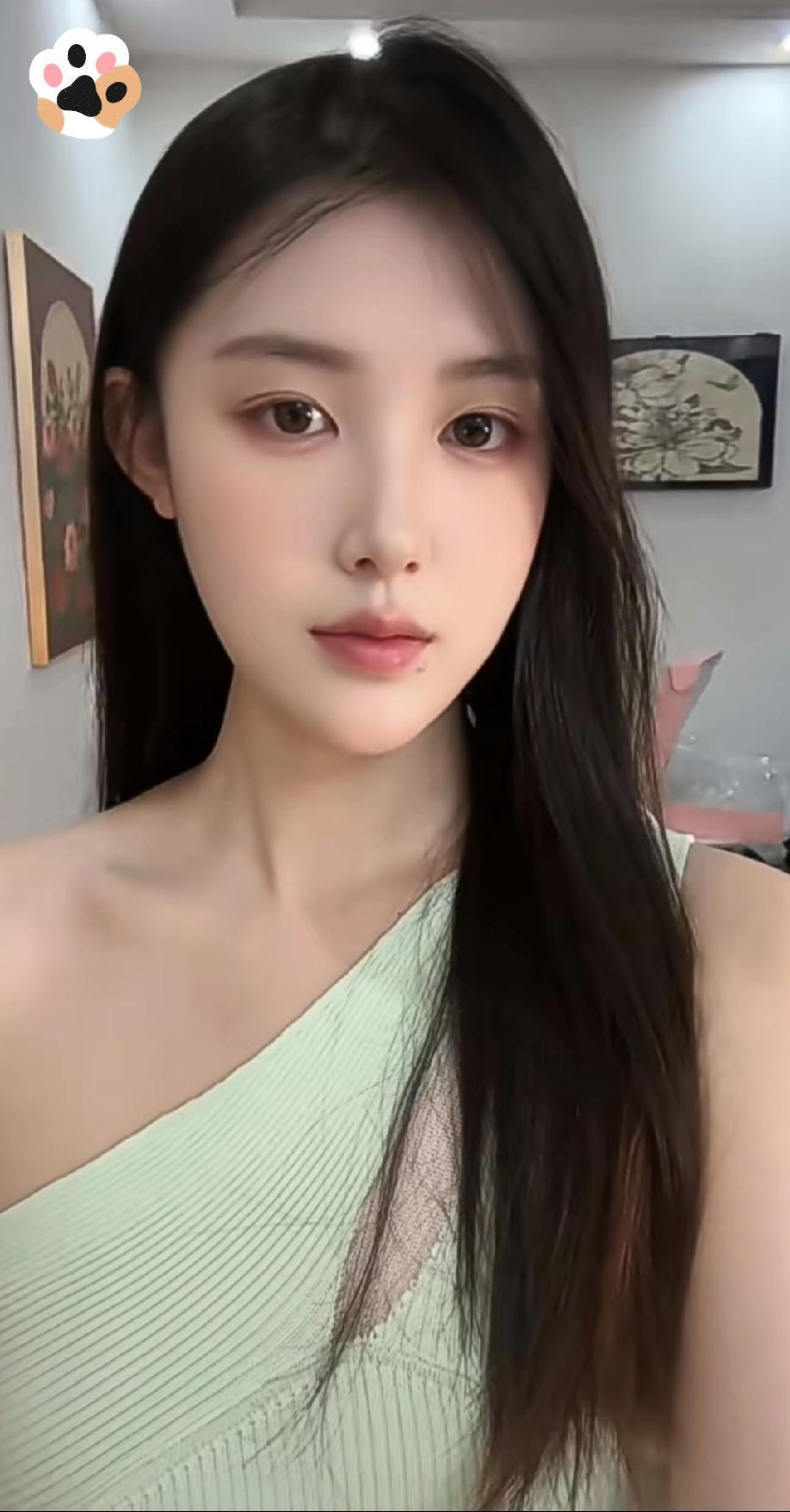 ！！你觉得穿裙子最大的魅力是什么? 什么样的女人才是最漂亮的 女生怎么穿搭会看上