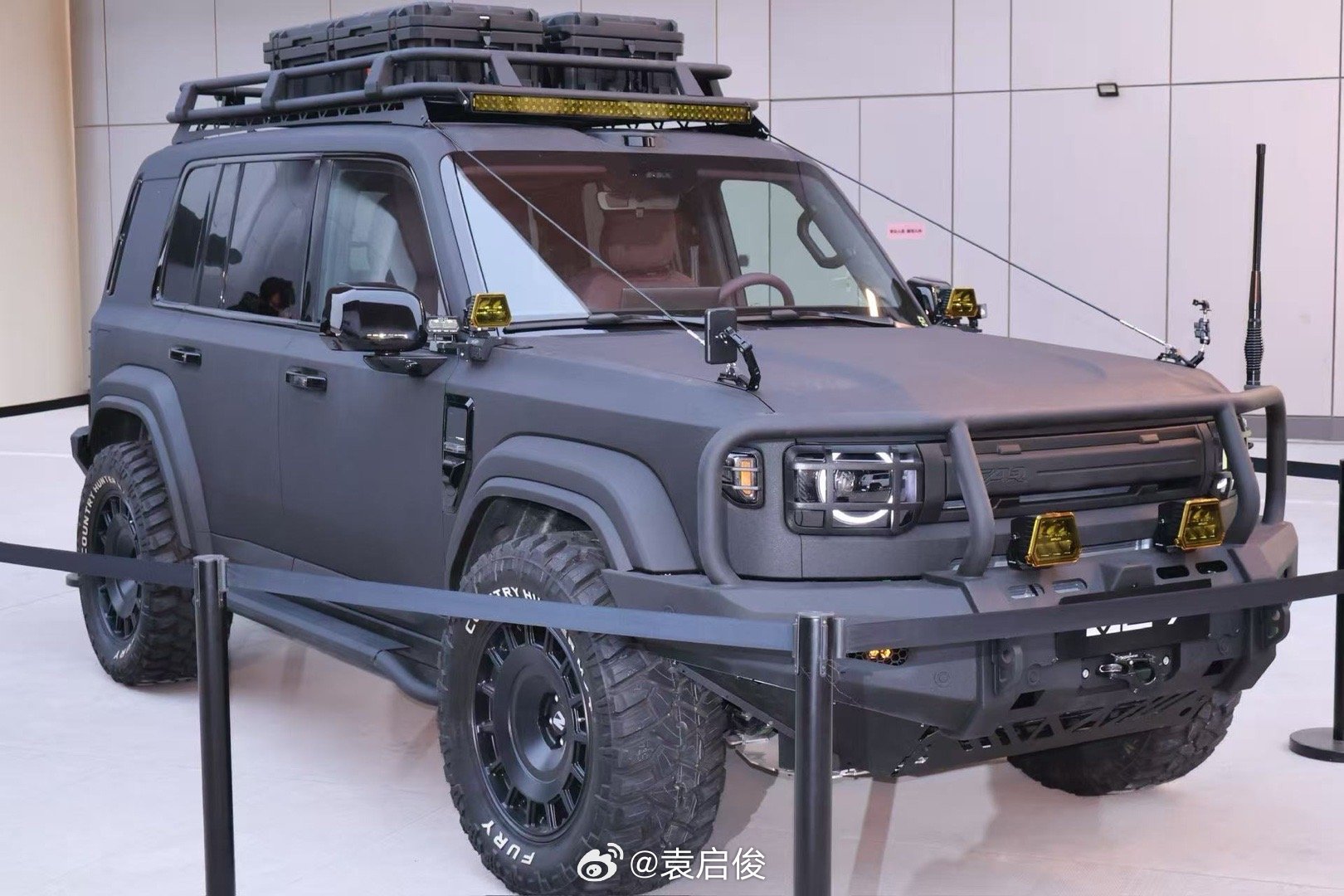 icar V27发布会19:00开始，目前我最心仪的颜色就是图1沙漠黄，都不用改