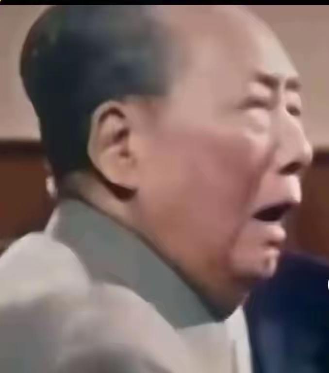 感恩当下生活，铭记历史血汗，向英雄深深致敬！
那些战火硝烟的历史不该被遗忘！强渡