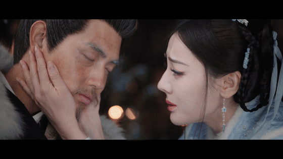 白日提灯剧情两极分化白日提灯 剧情反差好大！贺思慕狠话藏真心，闯狱救段胥，幻境白