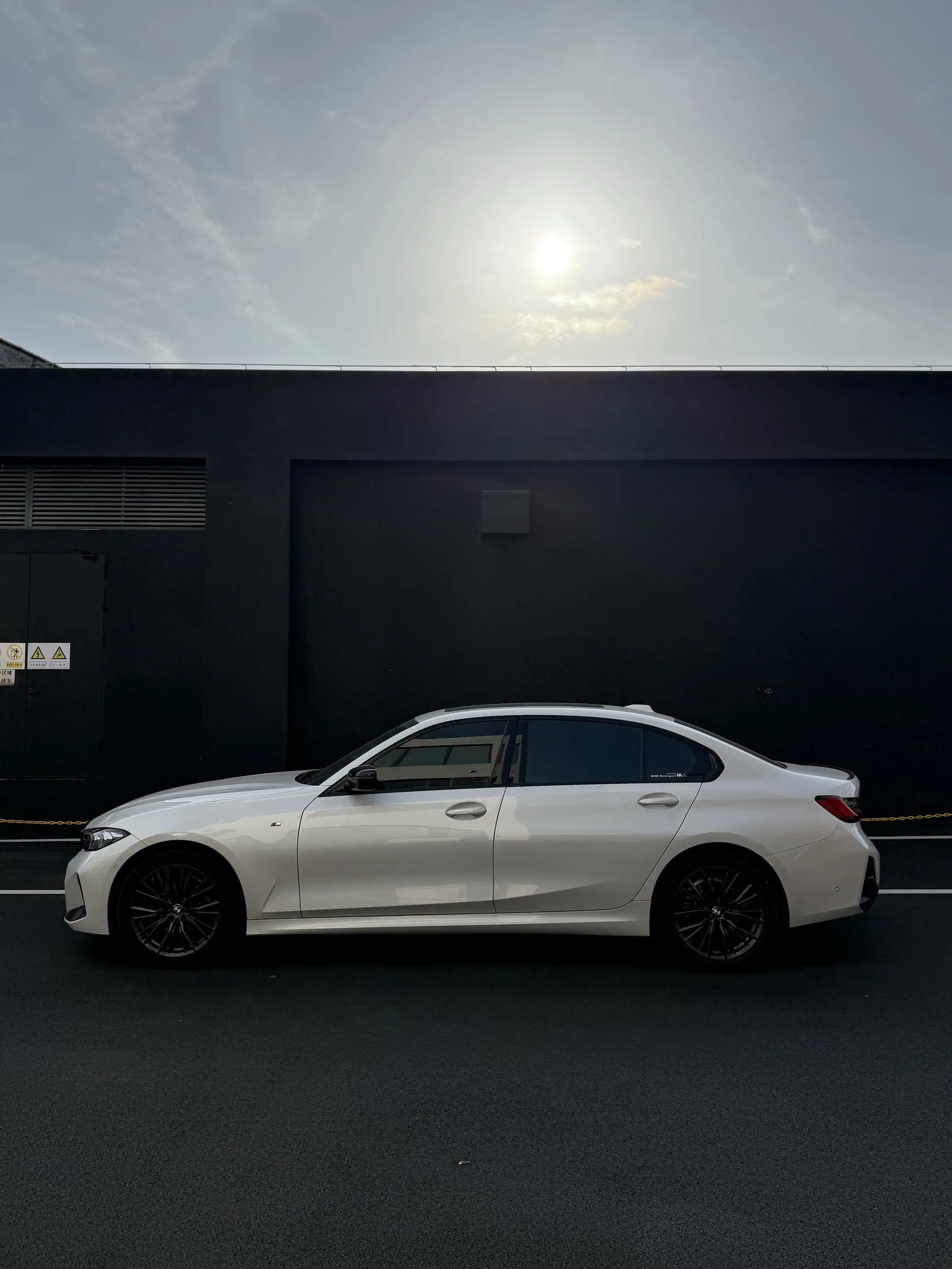 有人23岁刚刚成熟 有人23岁面面俱到 你不用理解我  各有各的路