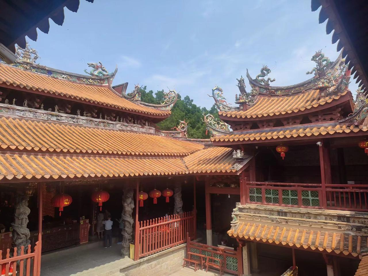 厦门的地铁要通到漳州的角美镇，角美可是拥有五个国家重点文保单位的重镇，这个即使拿