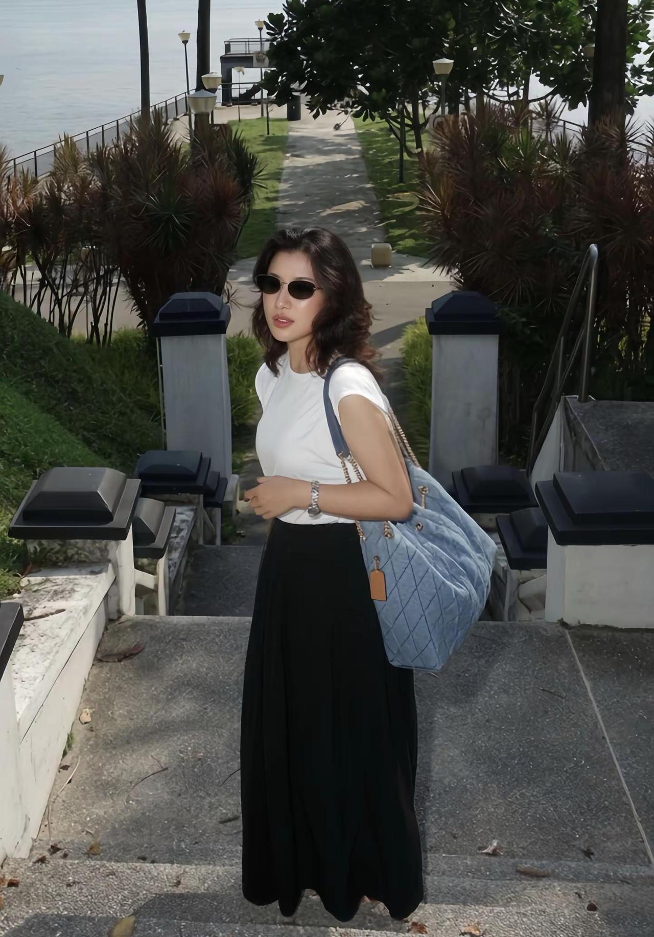 功不唐捐，玉汝于成。失序感穿搭 今日份高智感ootd 老派少女的ootd