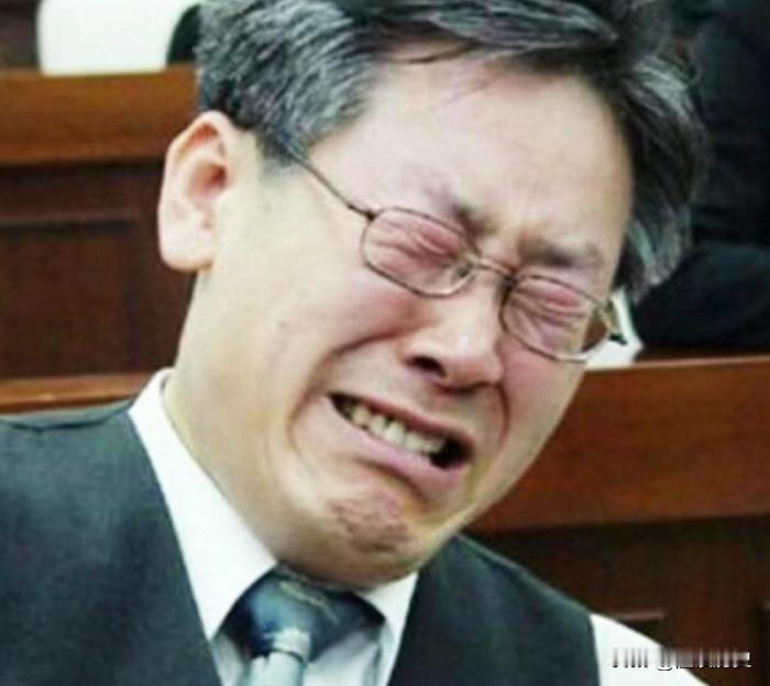 韩国总统李在明最近一直很头疼，因为他打算向懂王索要驻韩美军的军事权利，归韩国军队