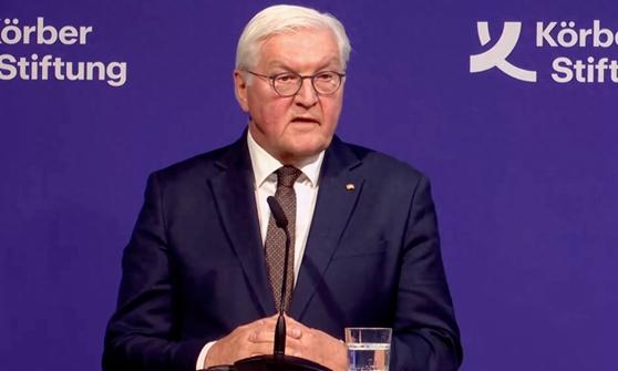 德国总统：欧洲安全政策面临根本性调整，德国只有重视军事才能发挥作用。

最近的欧