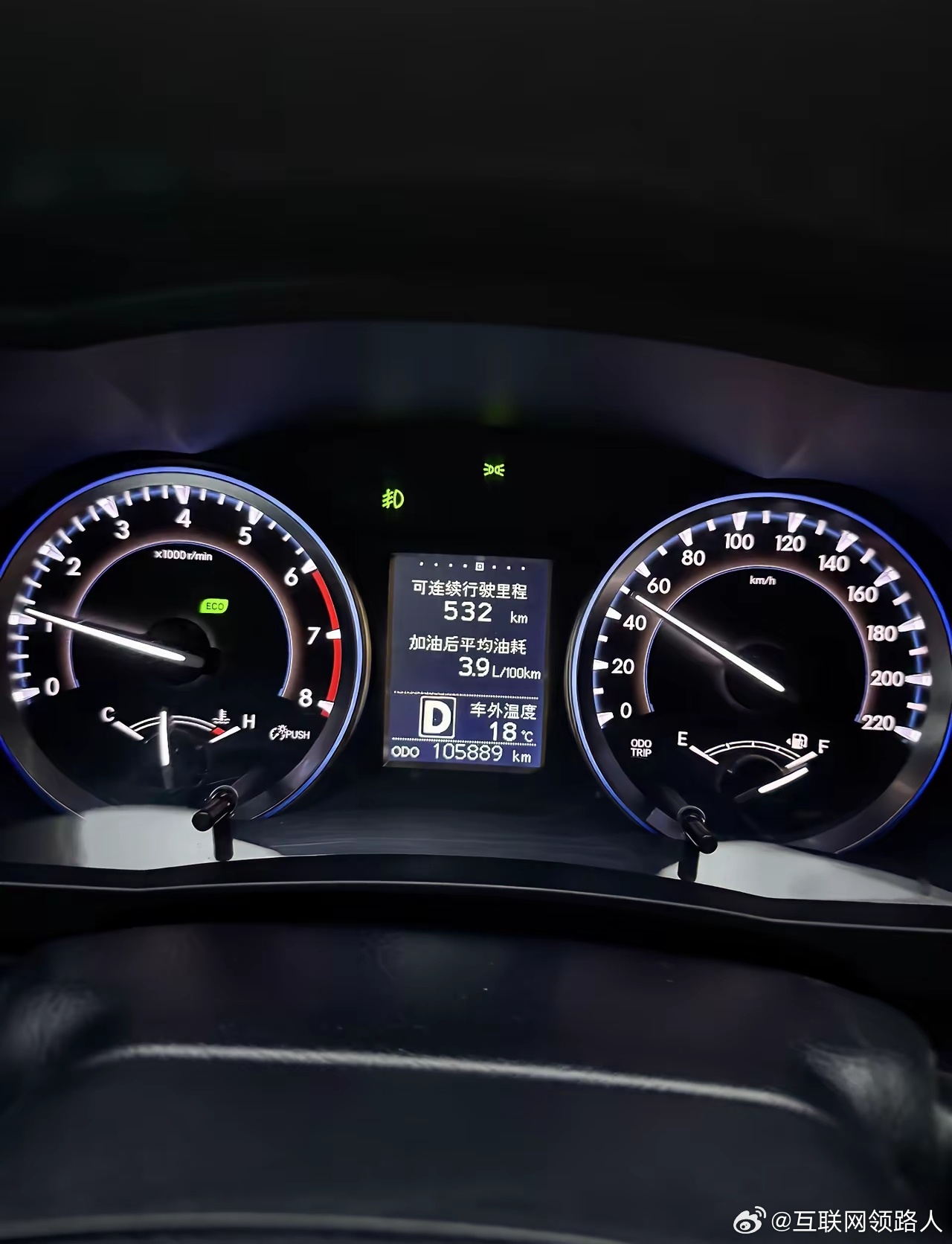 这个油耗，就算油价涨到20块一升，我也绝不会换电车。95号，直接加满