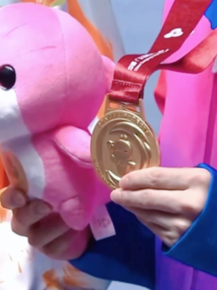 樊咚咚日记：第一章回国，第二章夺冠🏆 