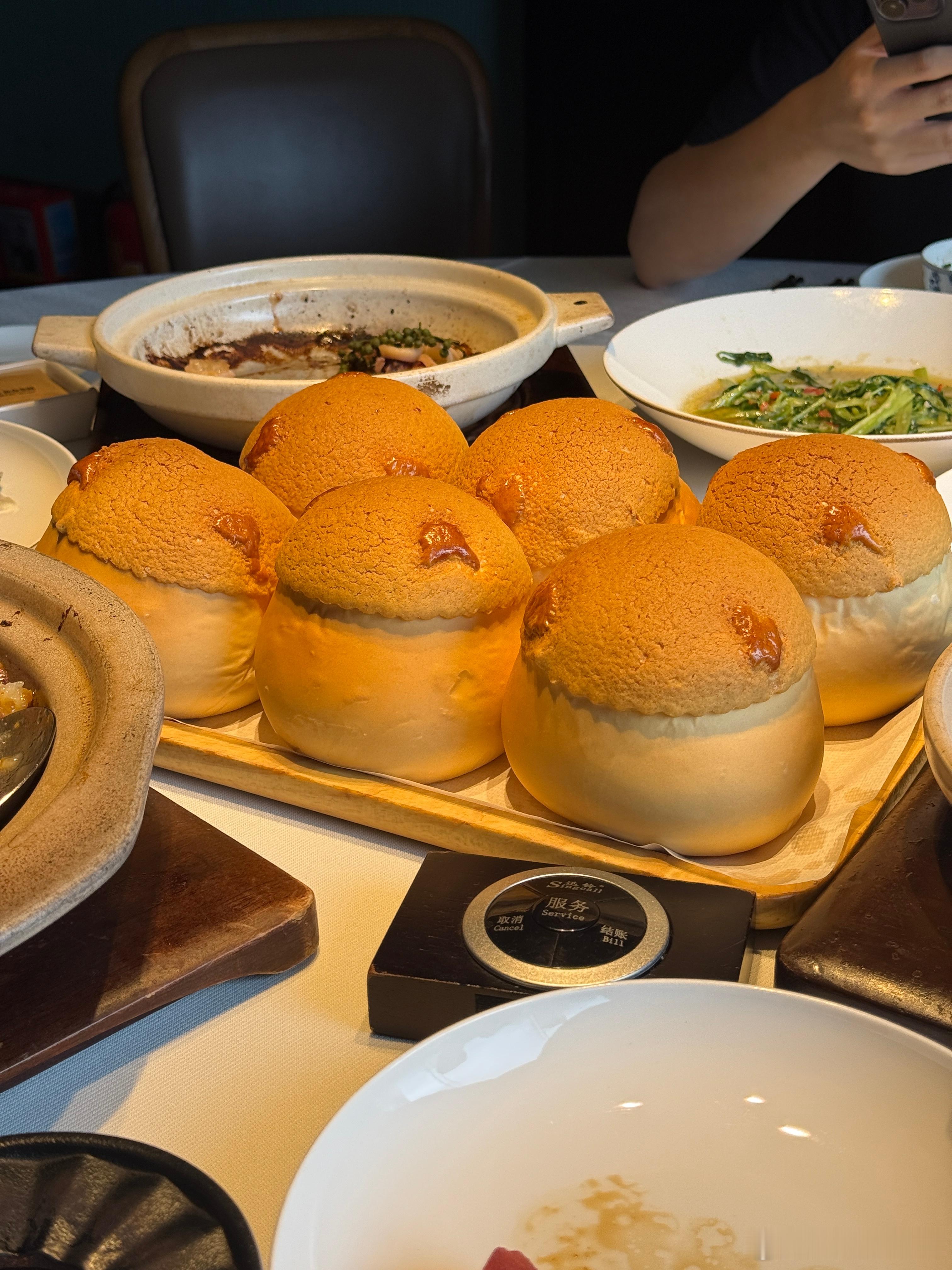 菠萝包