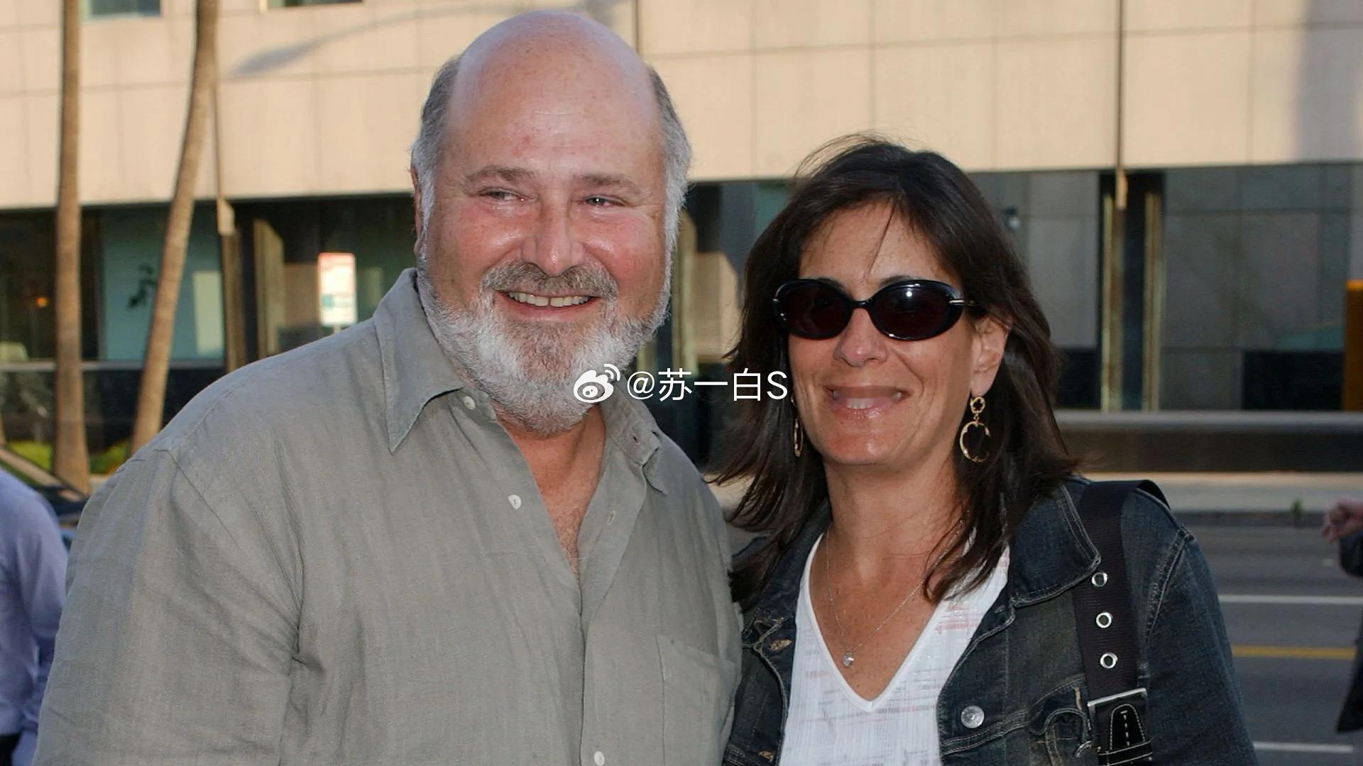 电影《怦然心动》的导演、本身也是演员的Rob Reiner（78岁）和太太Mic