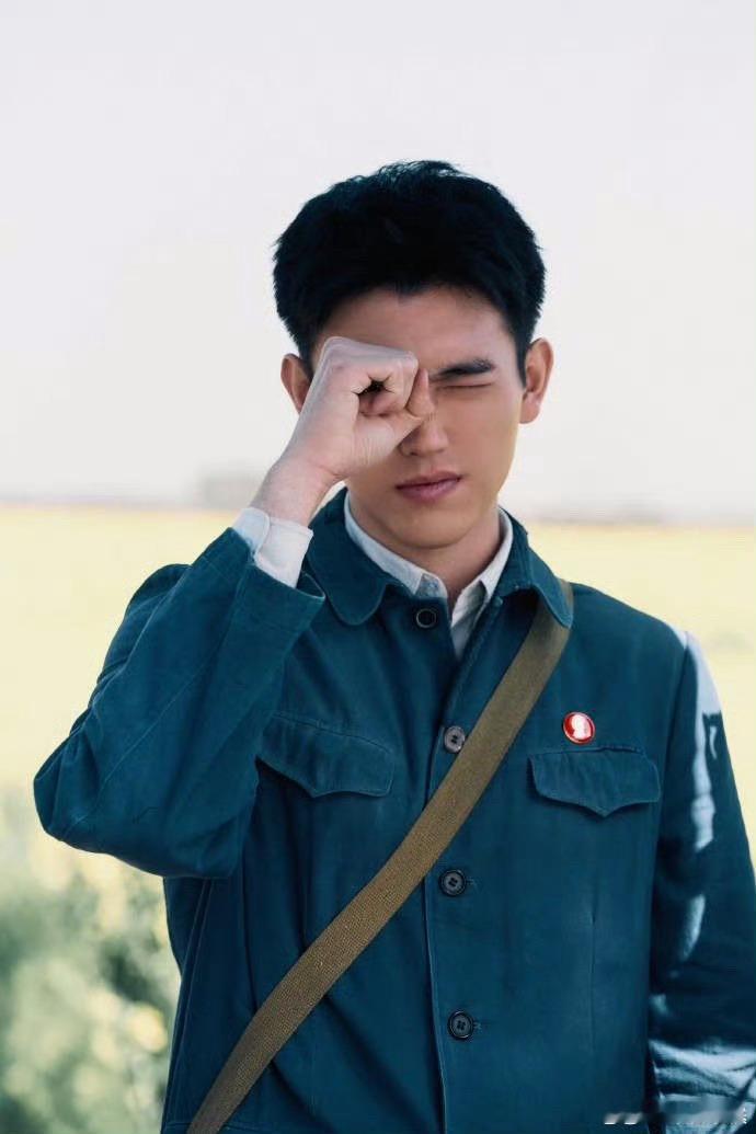 陈飞宇演技陈飞宇演技真的很细腻，情绪拿捏得特别到位，每个眼神都有戏，看着很有代入