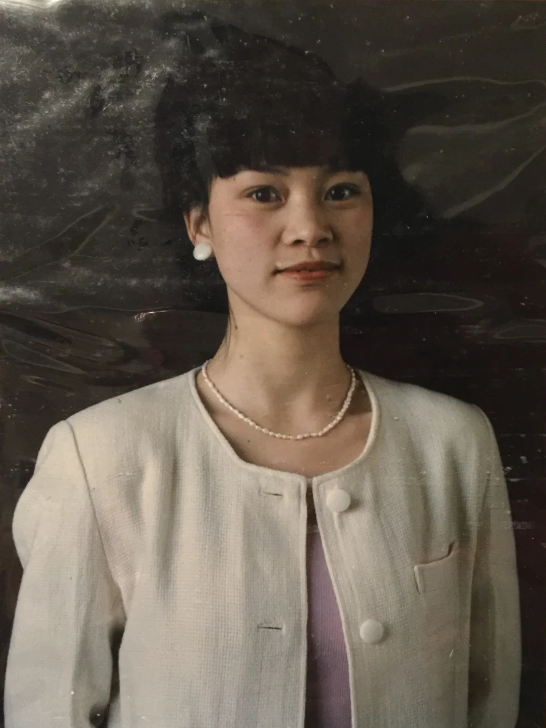 64年妈妈长这样，25后孙女怎么..
