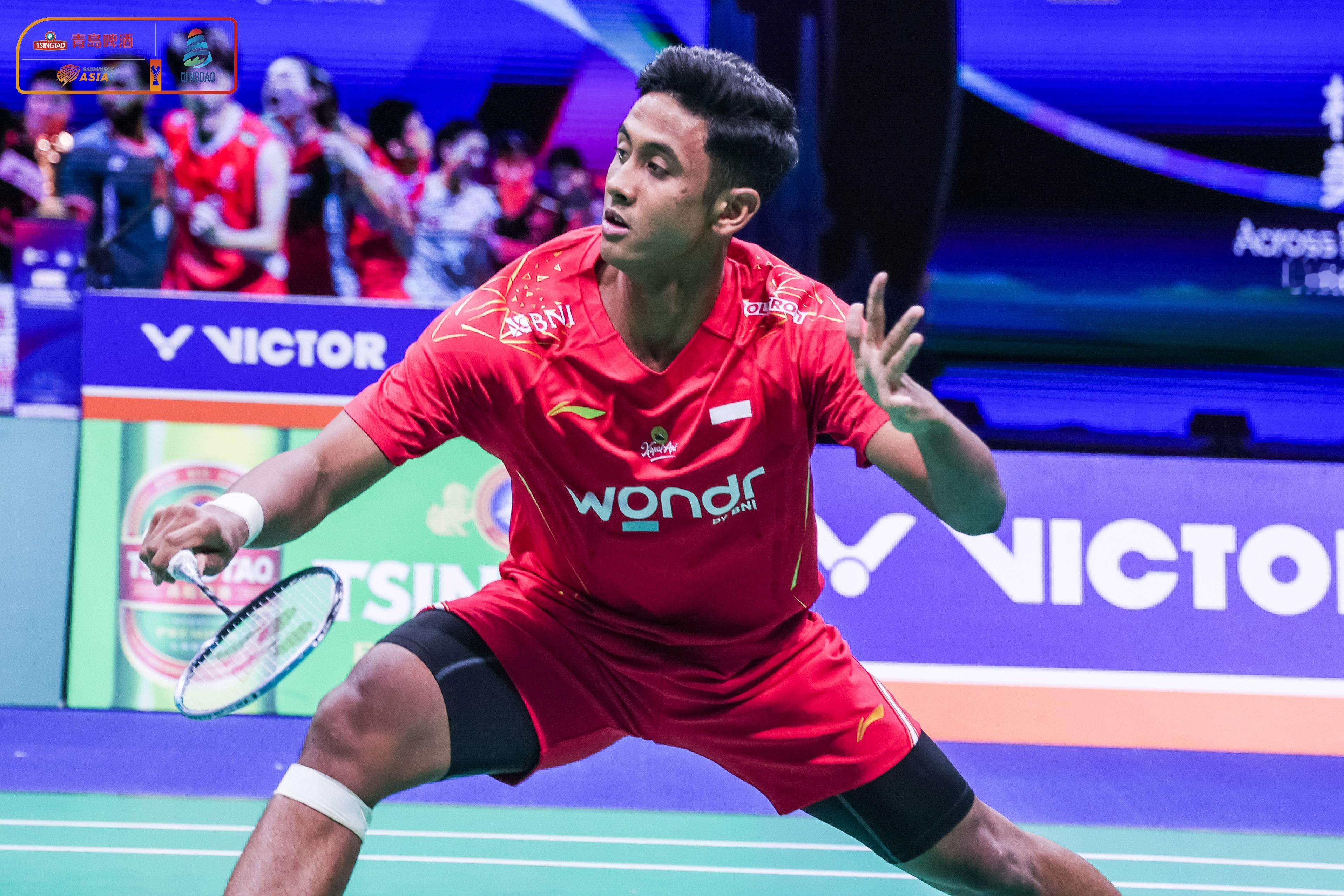 法汉🇮🇩 21-16、21-14 🇲🇾詹俊为下轮：法汉🇮🇩 vs ?