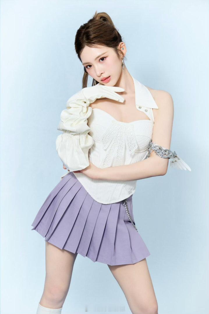 派酱安利 Red一款大大方方的女团一款大大方方的女团！舞台大方、野心大方、美得也