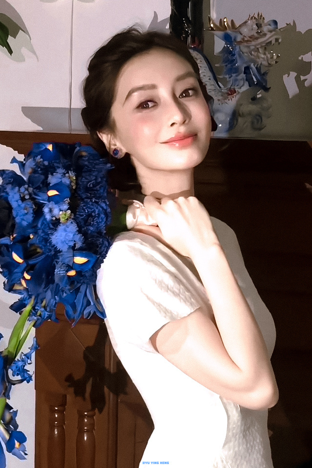angelababy abangelababy ab杨颖 愿你像蒲公英不被约束 