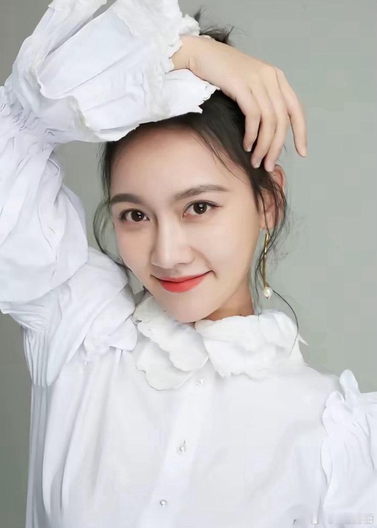 李响 孙骁骁当时听说这位女主可是很多人追求呢，而且男方都特别上头，没想到最后和任