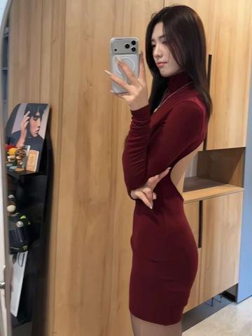 为什么每个女人都有一双红色高跟鞋