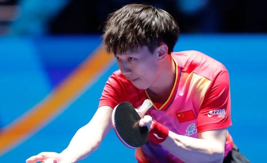 林高远4-0张本智和晋级决赛，将与马龙争冠！
#澳门世界杯# 男单半决赛，国乒林