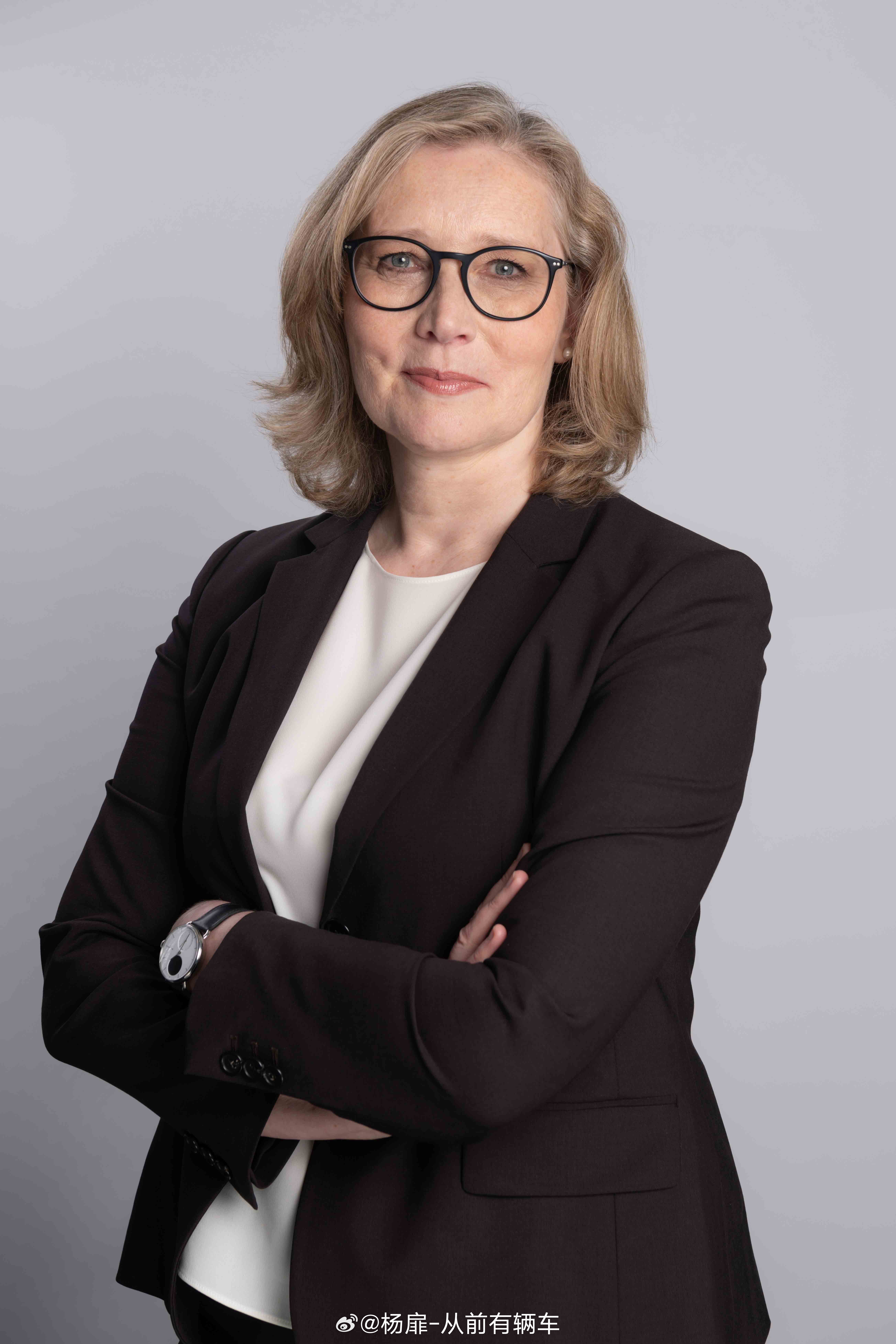 华晨宝马汽车有限公司董事会宣布重要人事任命，宝思齐女士（Birgit Böhm-
