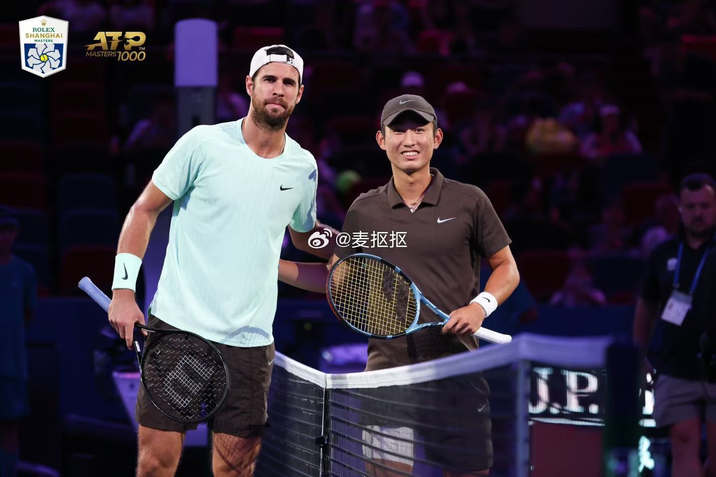 ATP上海大师赛商竣程7-6(3) 6-3爆冷击败9号种子卡恰诺夫，首胜TOP1