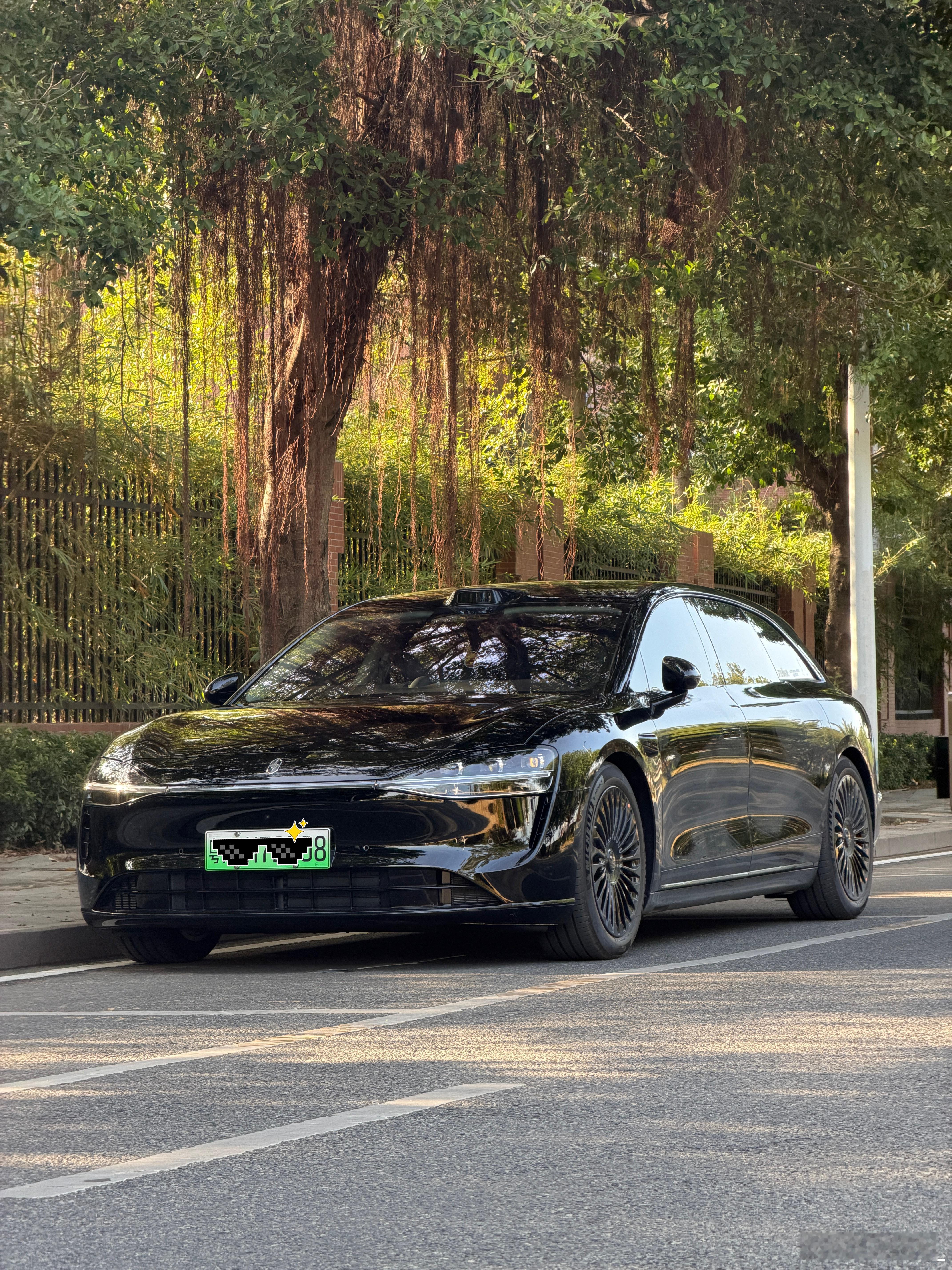 趁在家休息拾掇拾掇俺这S9T贴个牌儿、贴点儿贴纸整些汉堡挂件跟Labubu进去黑