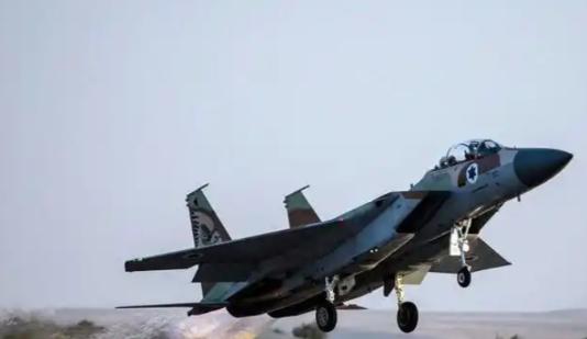 五批导弹原料运向伊朗！
可能有人要问了，这原料到底是啥，能让美国这么紧张？说出来