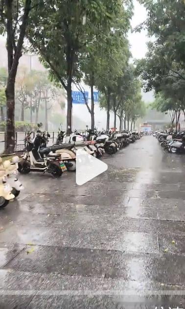 深圳暴雨今日看盘：广深大暴雨，江山靠谁守？ 地铁客流排行榜