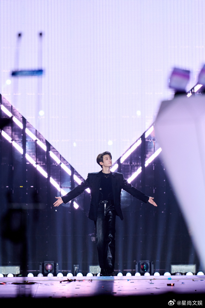 檀健次荣获双项荣誉 檀健次继续以歌赴约 檀健次荣获双项荣誉檀健次继续以歌赴约，实