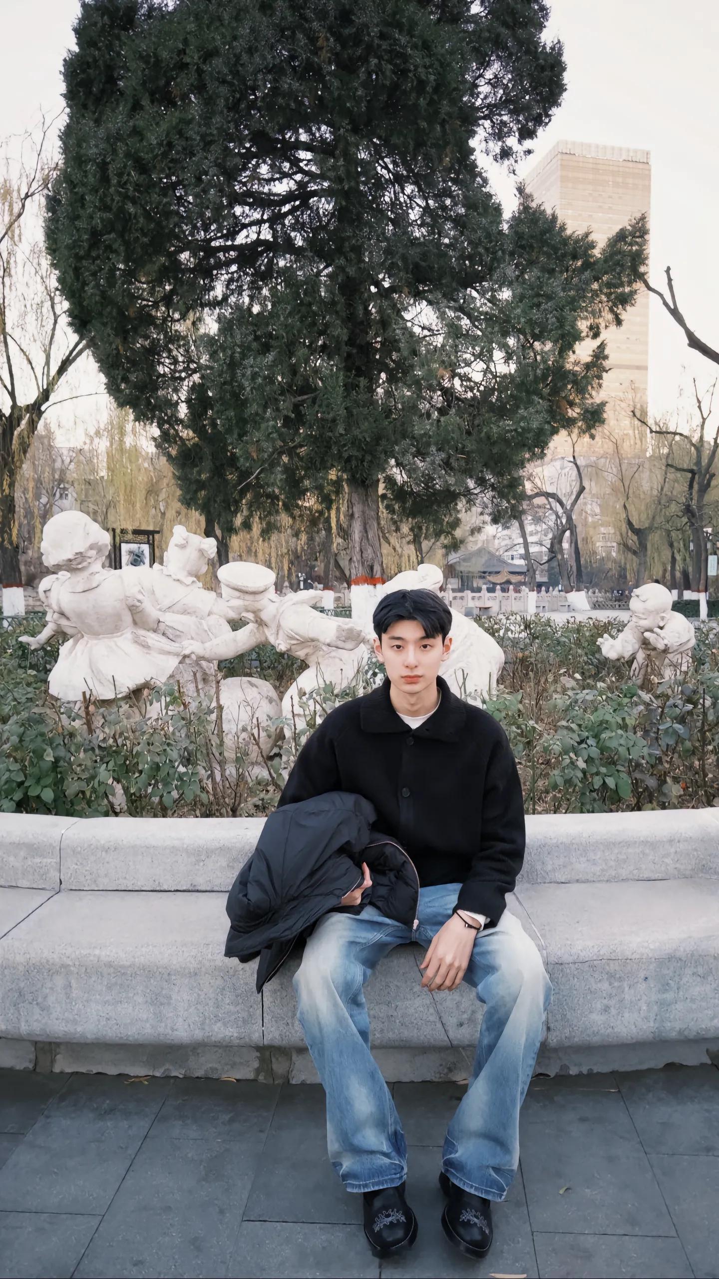 帅的都不知道说些什么了[害羞] 