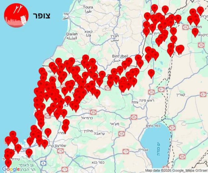 有消息称，伊朗已向以色列发射了首批“报复性”弹道导弹，大约有30枚。以色列本土的