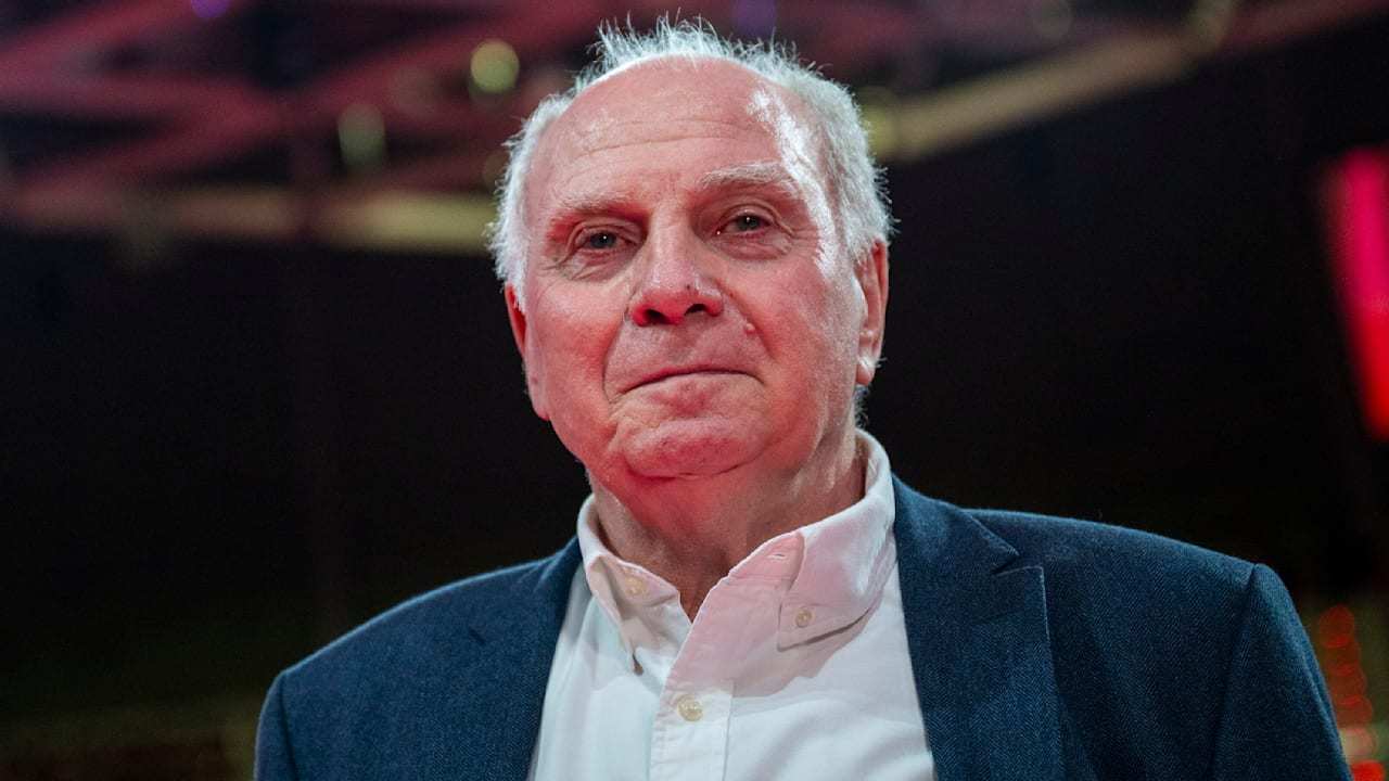 问：哈里·凯恩在加盟拜仁之前，人们普遍认为他是一名得分手，但并不认为他是一名组织