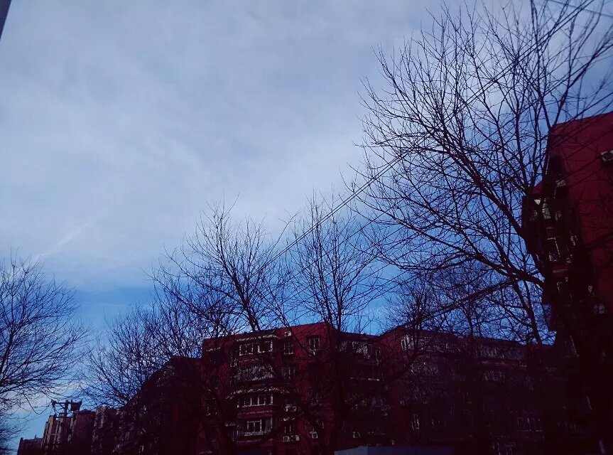 以前总听人感叹十年人生，一直没啥感知，直到最近才恍惚发现，2016年初我18岁，