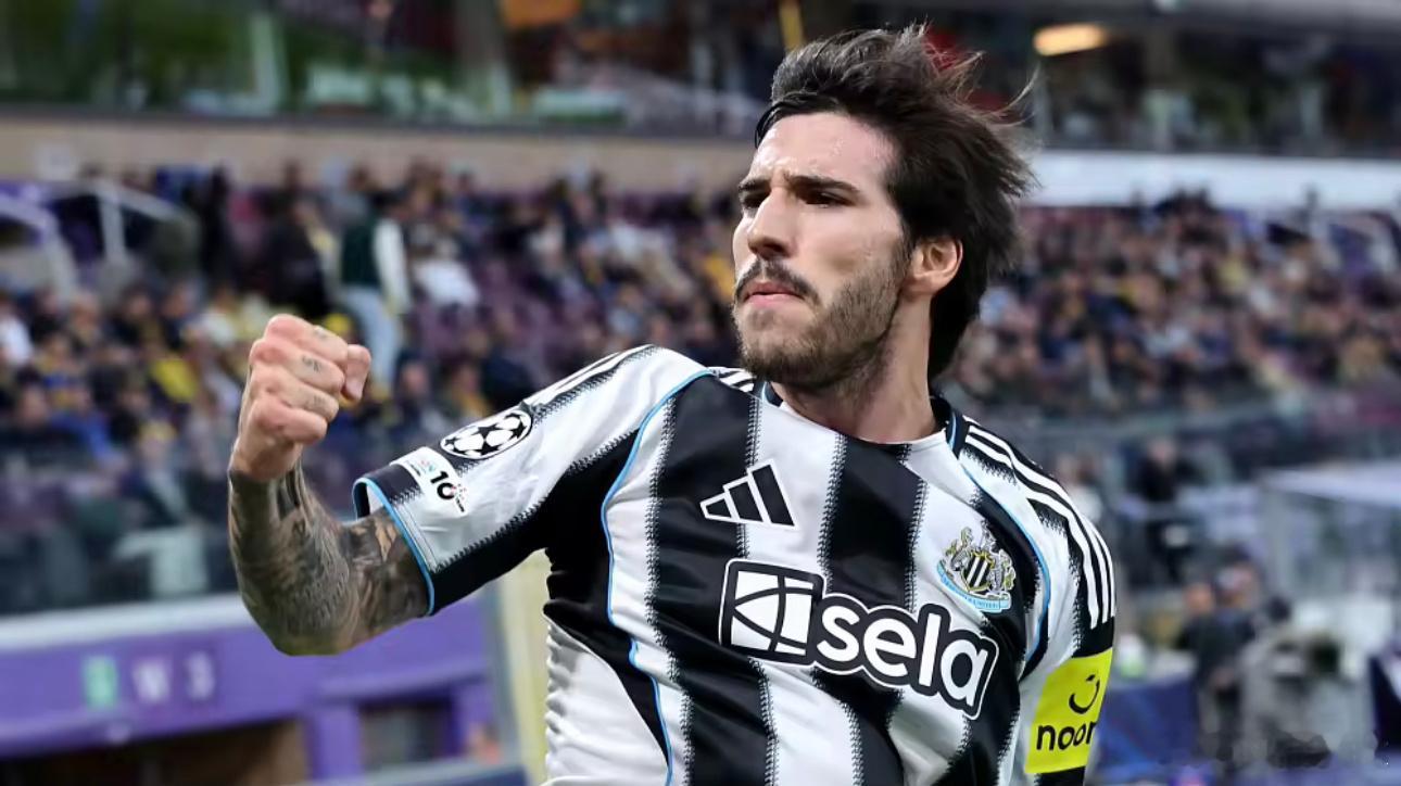 3月18日讯     德国知名足球记者Christopher Michel消息，