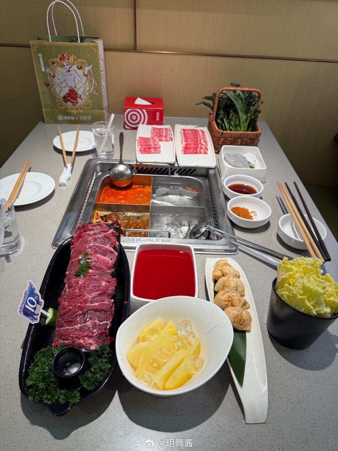 庄园寻春味一起来庆生海底捞第五人格 海底捞我们又来了 