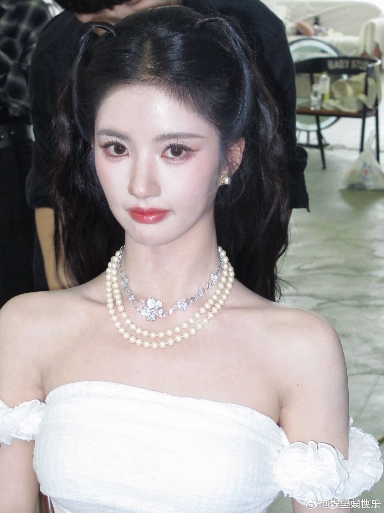 被刘些宁美一大跳刘些宁怎么可以害羞成这样本以为是不好接近的酷姐，没想到被撩之后会