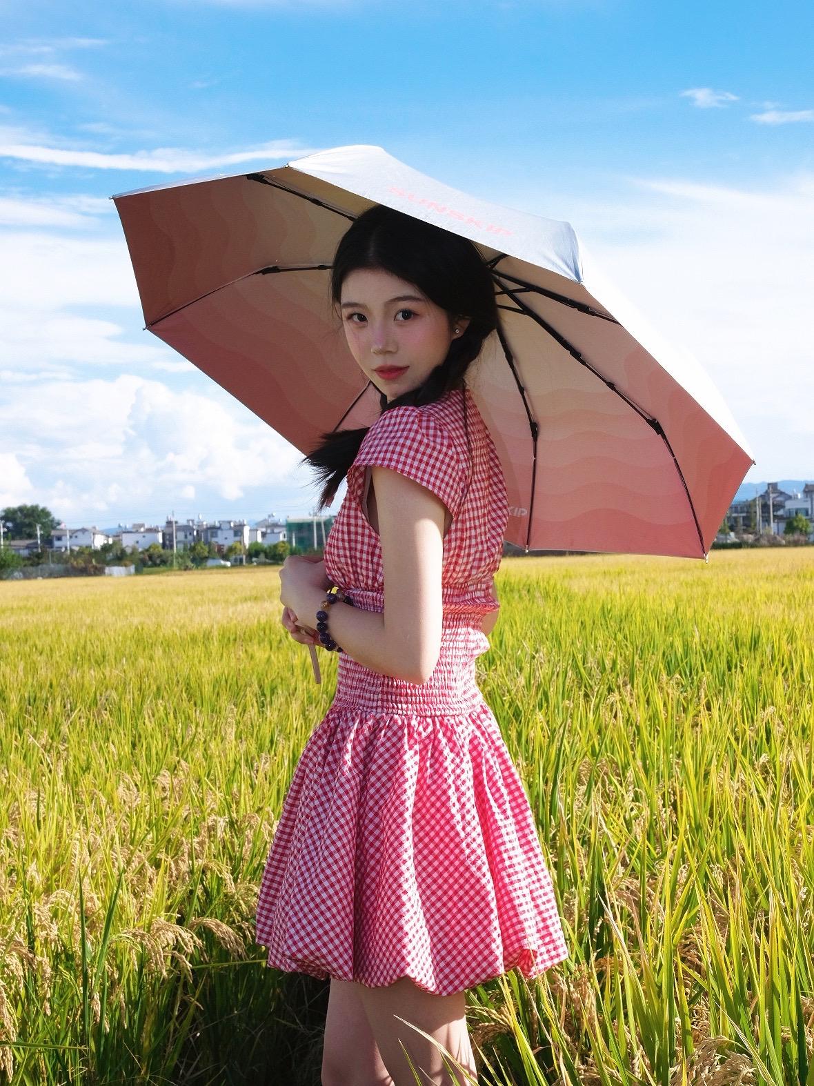 亲爱的 在你心里 我是否还是初见时可爱的形象