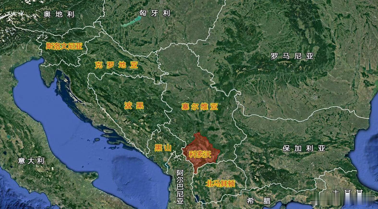 武契奇说，阿尔巴尼亚、克罗地亚及科索沃正筹谋伺机联手进攻塞尔维亚，而塞方正为抵御