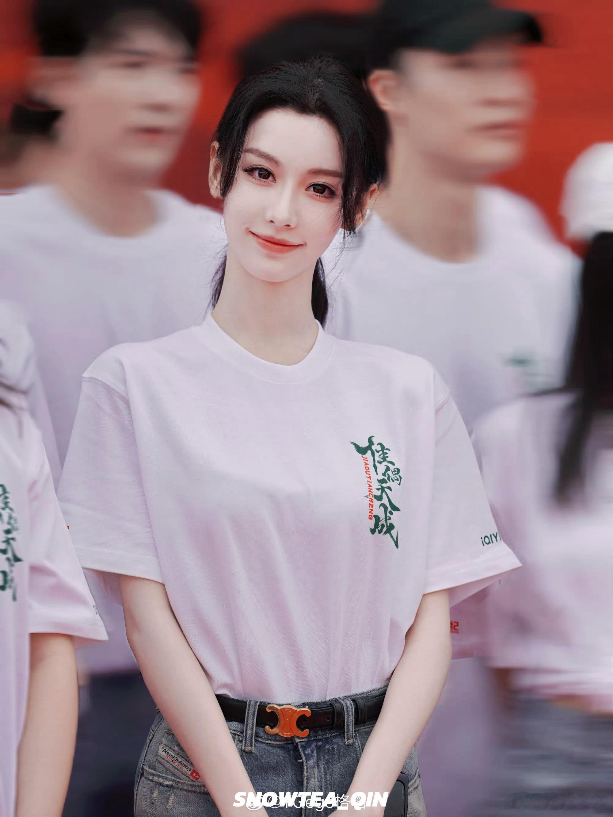张祎格[超话]  丨张祎格 丨张祎格人间美神【生日放送2】产出🎧·SnowTe