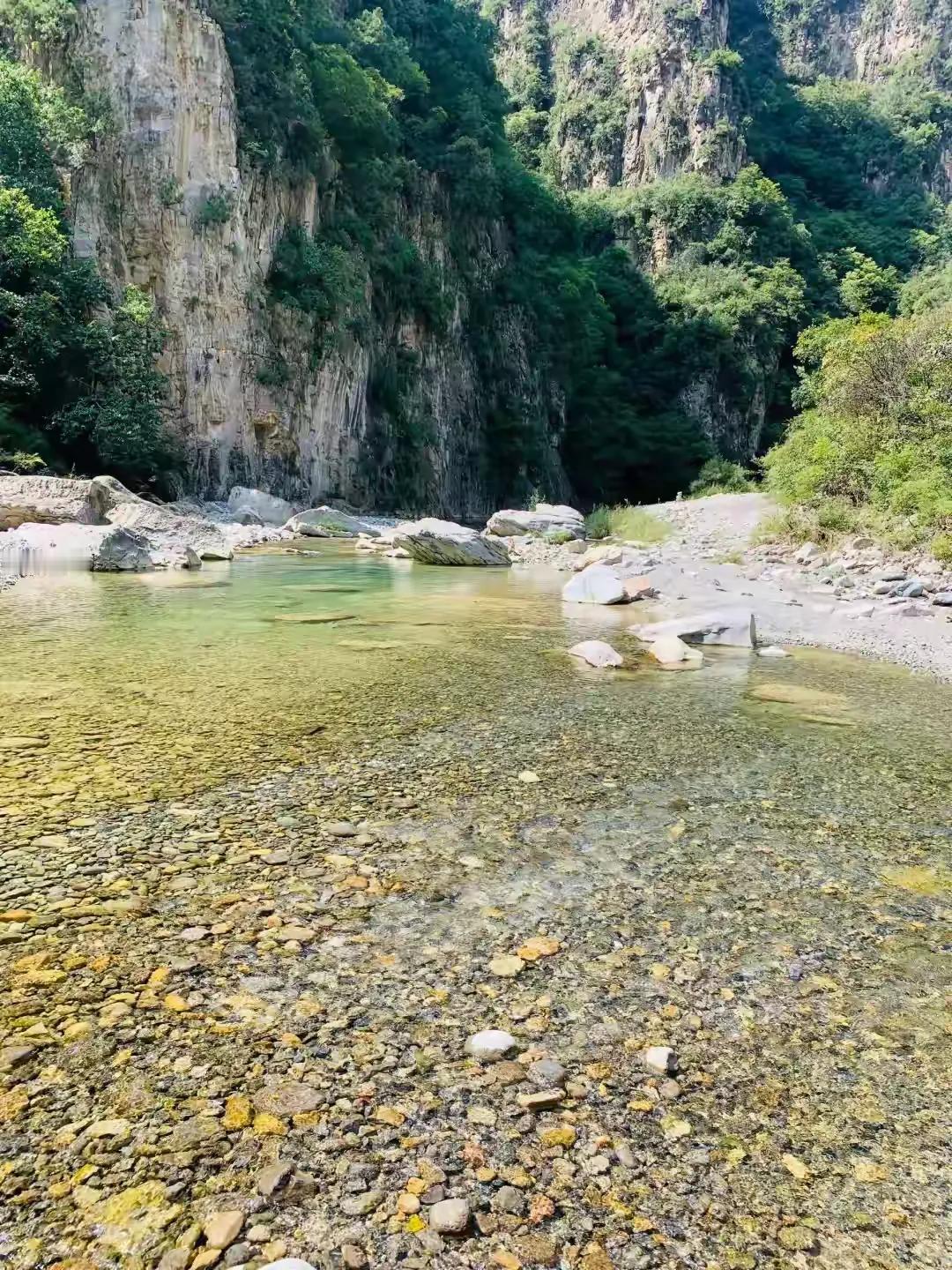 你受的苦照亮你的路：1.艰辛是人生最优秀的导师，我们都是从艰辛中成长起来的。没有