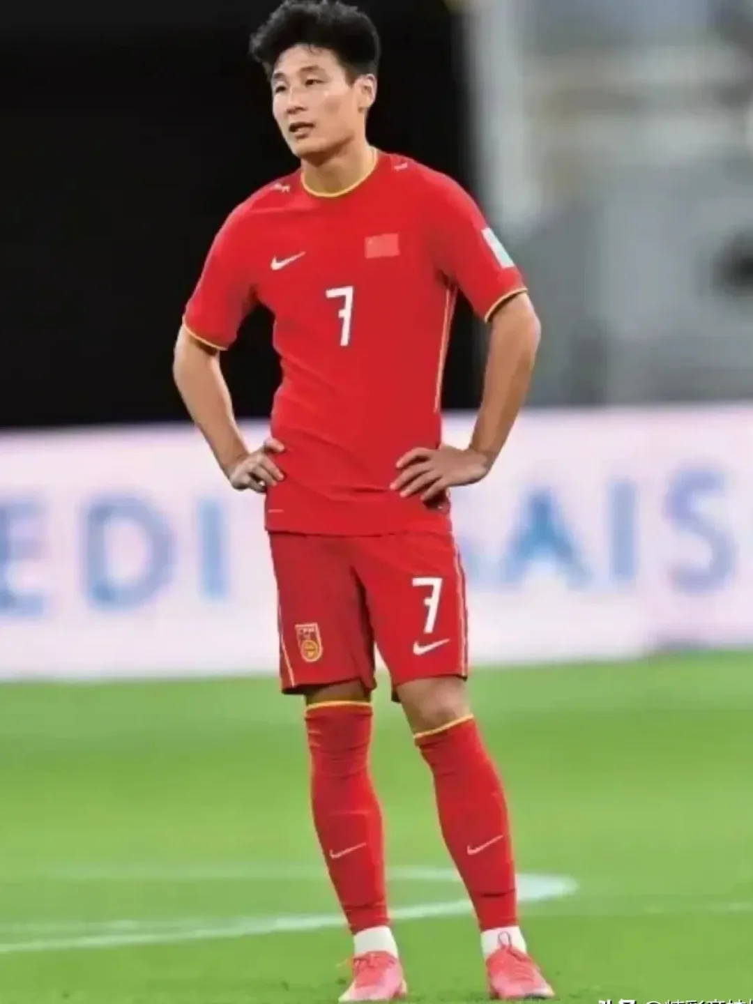 国足2-2新加坡，9个意想不到。欢迎补充…