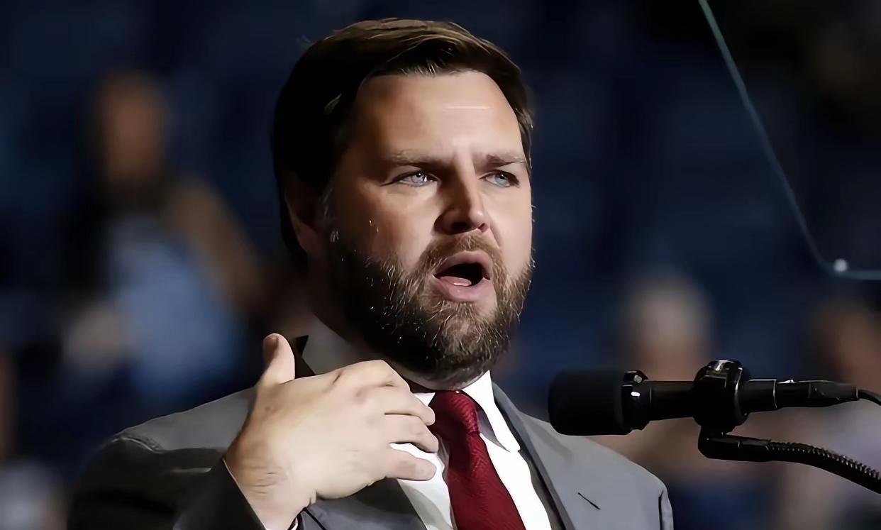 如果万斯接任了总统，美国这场较量是真的开始了…… 
特朗普好几天没露面了，这事今