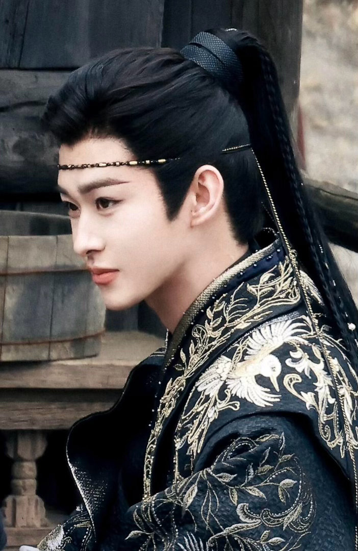 田嘉瑞是有吐血kpi吗 田嘉瑞吐血专业户被田嘉瑞的吐血戏狠狠圈粉，情绪到位细节拉