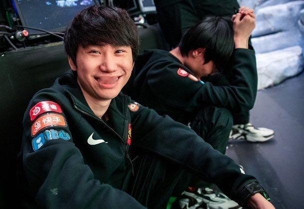MSI+老头杯Doinb单月活跃观众超百万 流水243万排斗鱼LOL第三[思考]