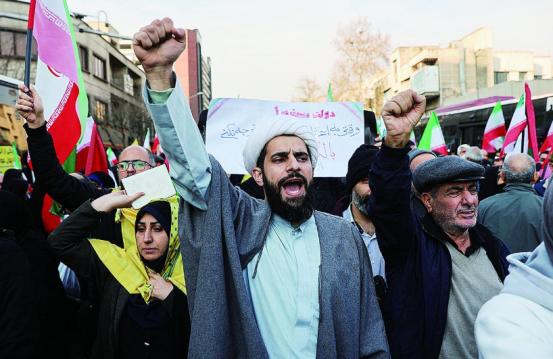 中东大变天！伊朗无人机库存曝光，这才是让美以睡不着的杀招


中东战火正烈，美以