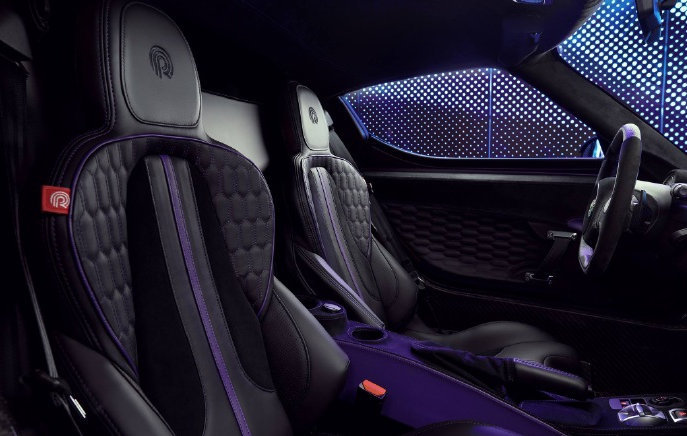 风骚！紫色阿尔法罗密欧4C，车坛的美丽娇客，跑车中的小精灵。它是你的梦想座驾吗？