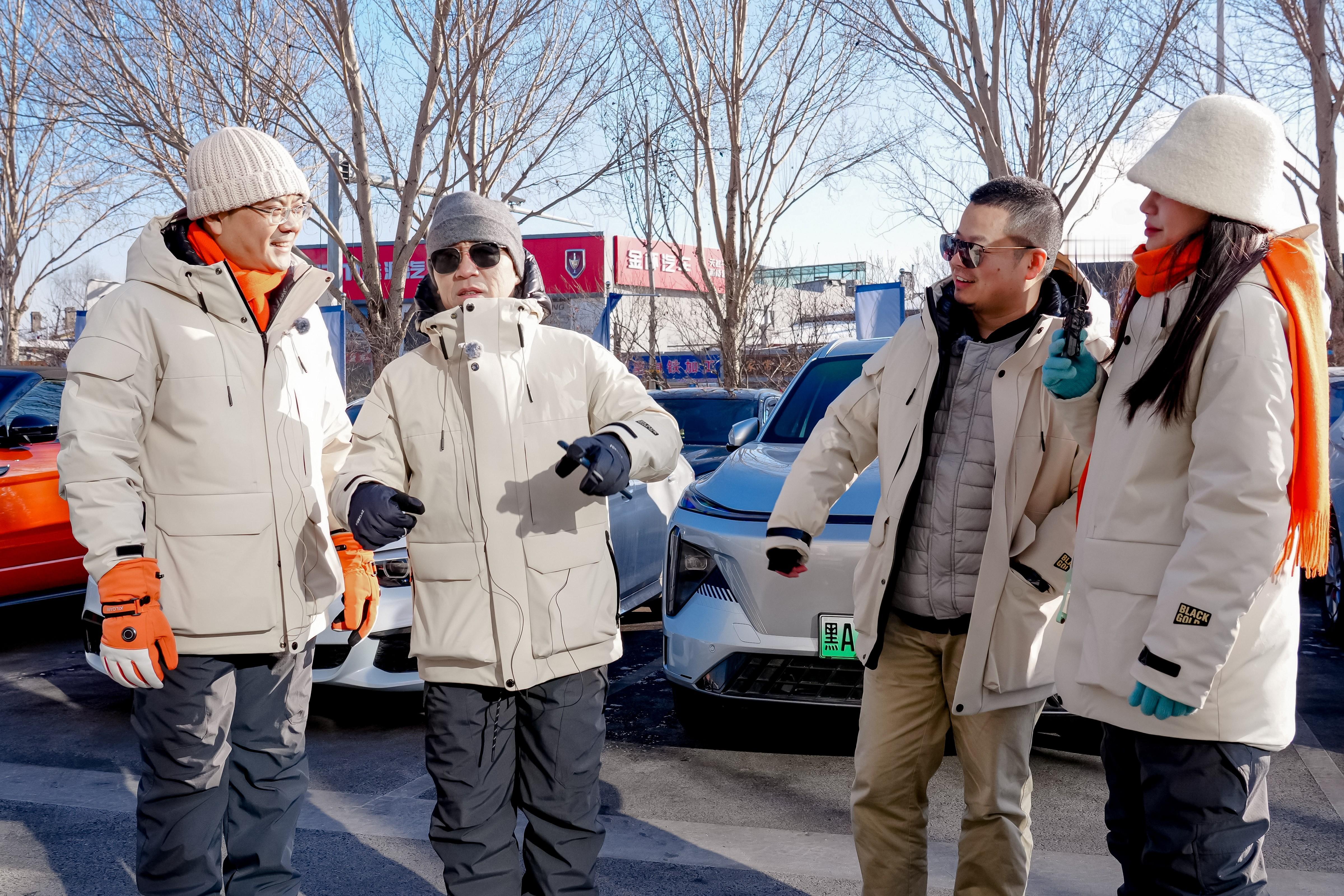 东北老铁的续命电车竟是它 今年因为热爱上了滑雪，我经常往东北跑，也打破了我这个南