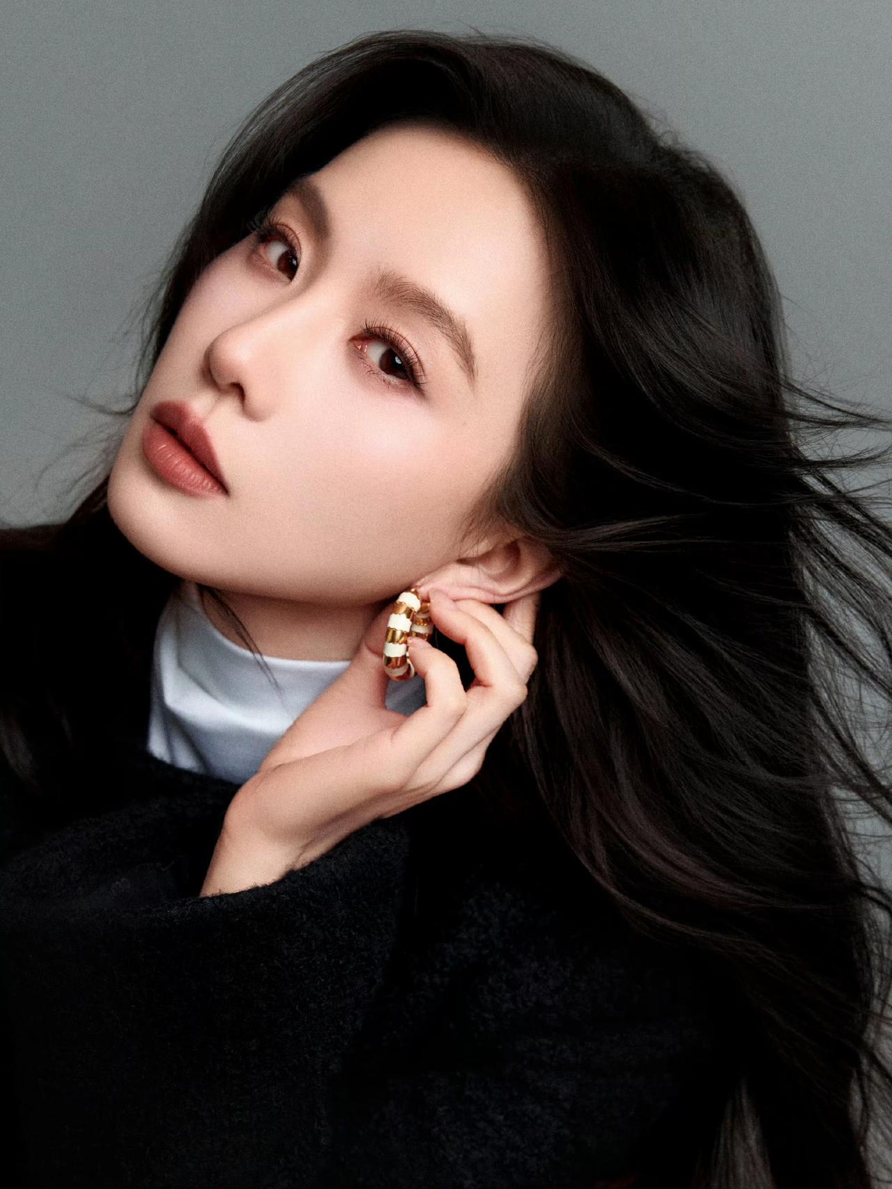 怎样穿搭知性又显身材?成熟美人刘诗诗穿搭写真