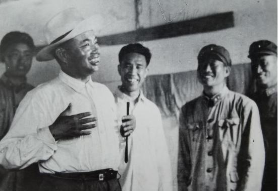许世友病重时，聂凤智等人努力劝他进京治疗，许世友却执意不去北京，背后到底是什么原